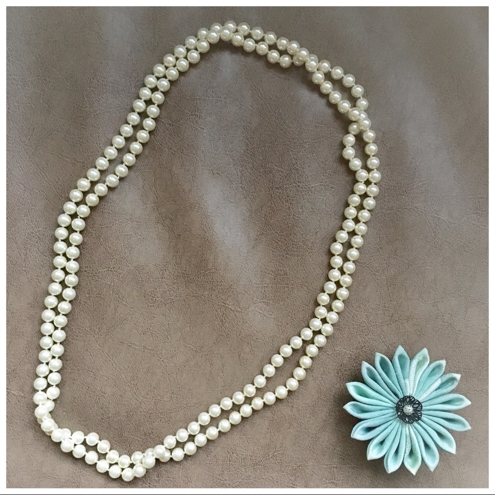 Nordstrom✨Faux Pearl Necklace